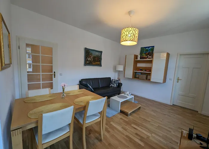 *****Saxonia De Luxe***** Neue & Hochwertige 50Qm² 2-Zimmer-Ferienwohnung In Chemnitz Mit Parkplatz & Wie Zuhause Wohlfuehlatmosphaere - My Feel@Home Apartment In Chemnitz