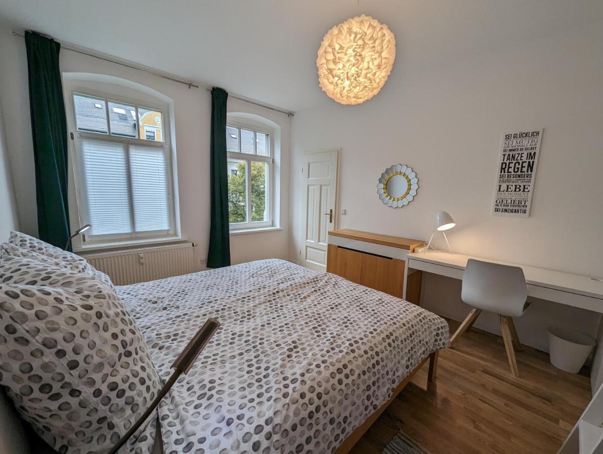 Apartment Saxonia De Luxe: Modern 2-room With Parking In Chemnitz
