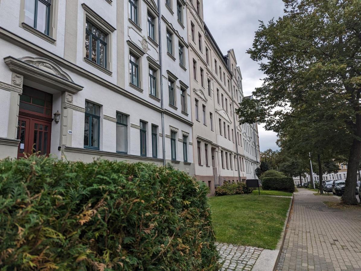 Saxonia De Luxe: Modern 2-room With Parking In Apartment *